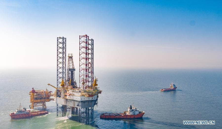 Trung Quốc phát hiện thêm mỏ dầu khổng lồ dưới biển