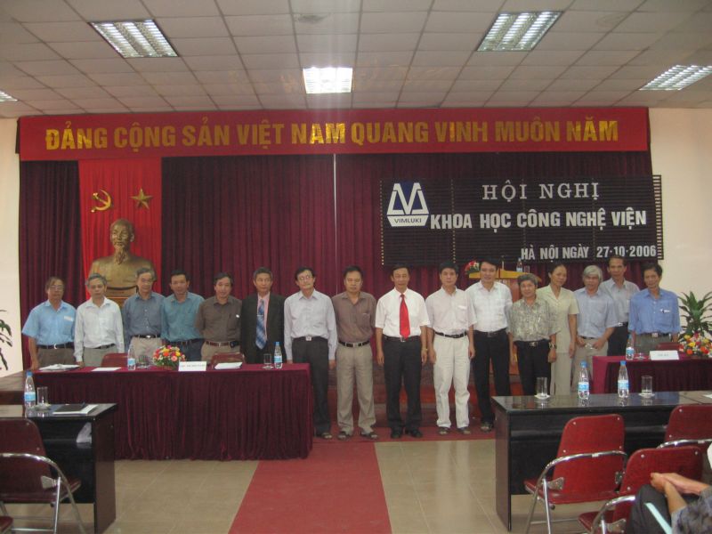 Họat động KHCN của Chi hội Tuyển khoáng Viện Khoa học và Công nghệ Mỏ- Luyện kim năm 2013
