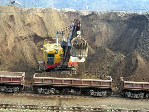 “ Nghiên cứu tuyển nổi quặng apatit – đôlômit Lào cai với thuốc tập hợp dạng axit hydroxamic”. Năm 2012