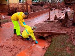 TẬN DỤNG PHẾ THẢI BÙN ĐỎ TỪ QUẶNG BAUXITE ĐỂ SẢN  XUẤT GẠCH ĐẤT SÉT NUNG Ở NHIỆT ĐỘ THẤP 