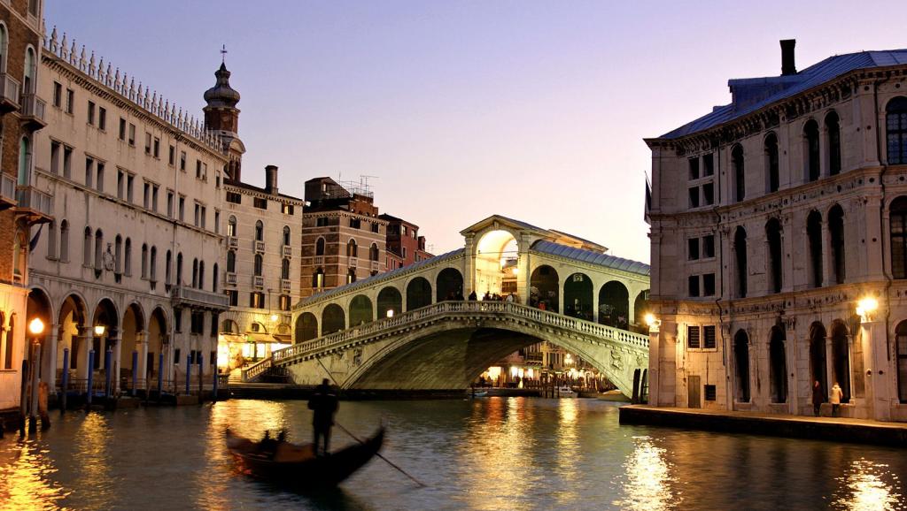 Triển lãm nghệ thuật đương đại Venise 2015