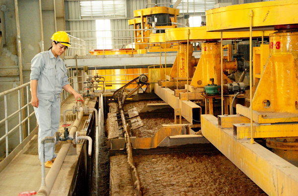 Báo cáo  Tổng kết hoạt động của hội tuyển khoáng việt nam  khóa ii (nhiệm kỳ 2010-2015) và phương hướng nhiệm vụ khóa III ( nhiệm kỳ 2015-2020)