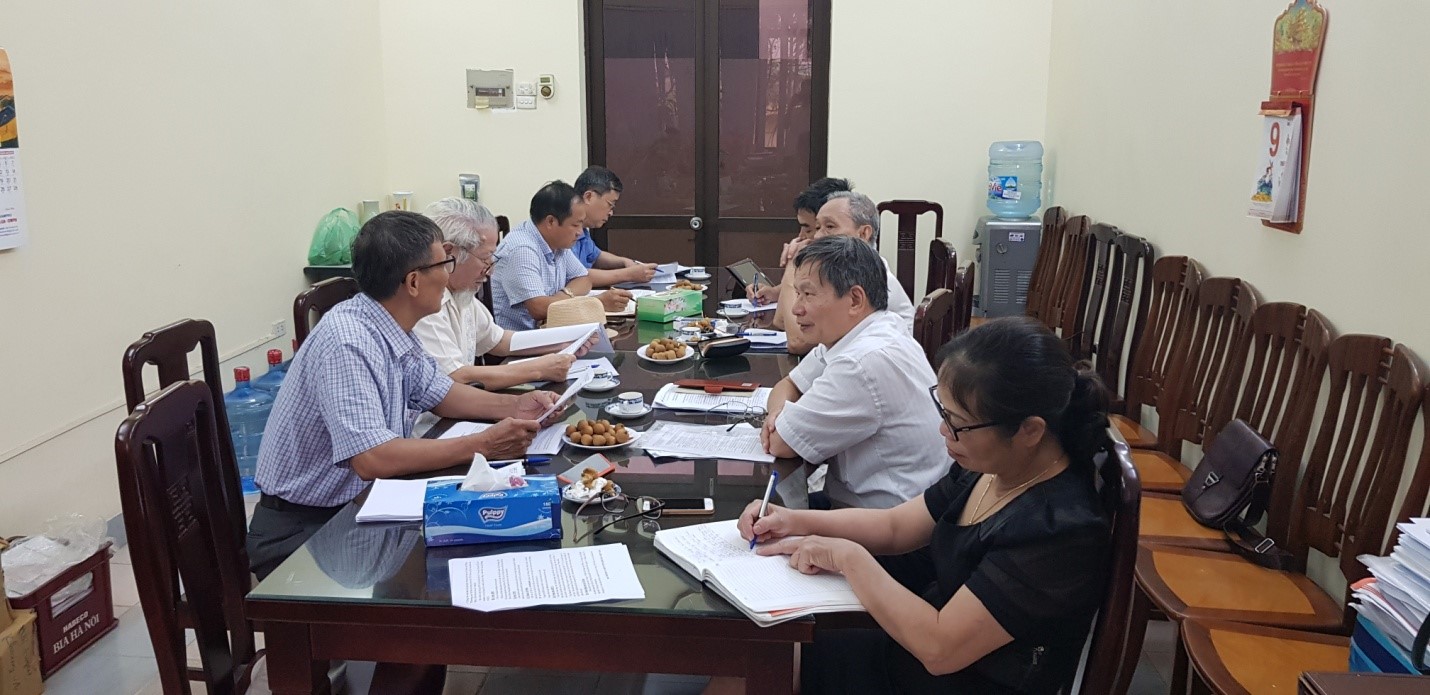BAN THƯỜNG VỤ HỘI TUYỂN KHOÁNG VIỆT NAM HỌP PHIÊN 5  NHIỆM KỲ IV